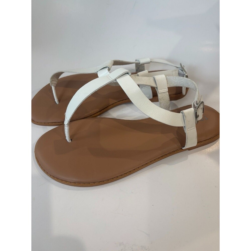 Torrid Womens Sandals Size 9 WW White T Strap Thong Flat Ankle Buckle Wide